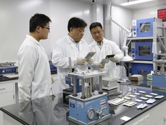 中国科学家将锂电池能量密度和续航能力提高2至3倍