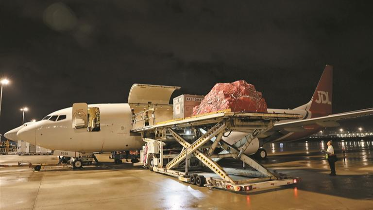 文明“驾到” 便捷“飞驰”——“发现身边美好”文明实践活动，让市民遇见畅达之美