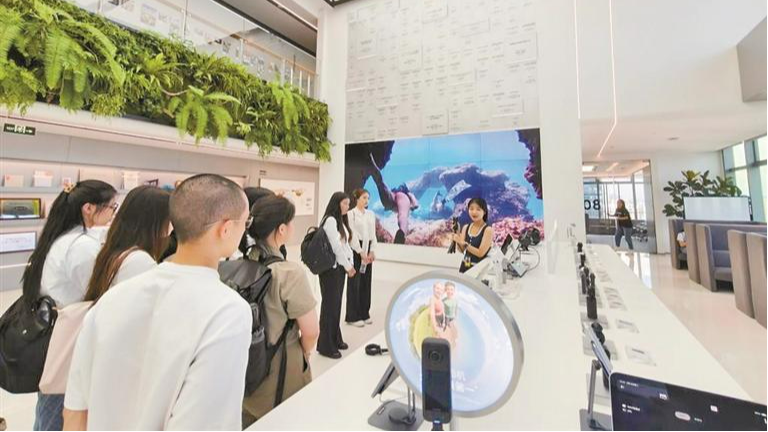 宝安举办粤港澳产学研沙龙，推动高校与名企沟通合作
