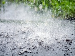 北京密云区发布暴雨红色预警