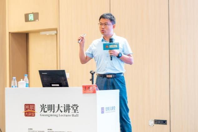 当孙悟空遇见纳米机器人，王佳力教授"光明大讲堂"开讲运动医学