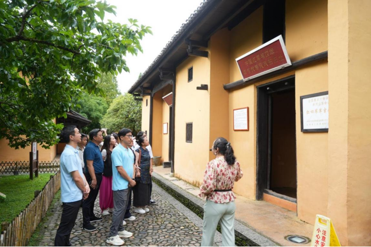 东莞青年文艺人才赴江西吉安开展艺术交流​