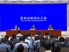 部分陆海空基战略重器、高超精打、无人和反无人装备第一次对外展示