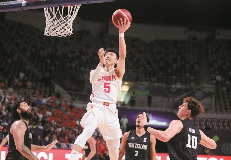 98∶84力克新西兰！中国男篮时隔十年重返亚洲杯决赛