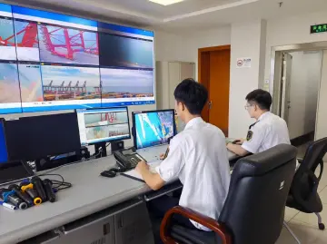 宝安海域清爽 船舶均已离港避风