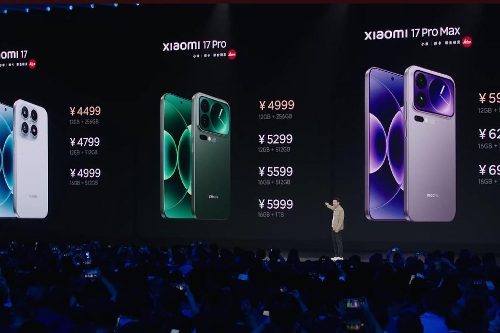 科创001｜“硬刚”iPhone，小米17正式发布！售价4499元起