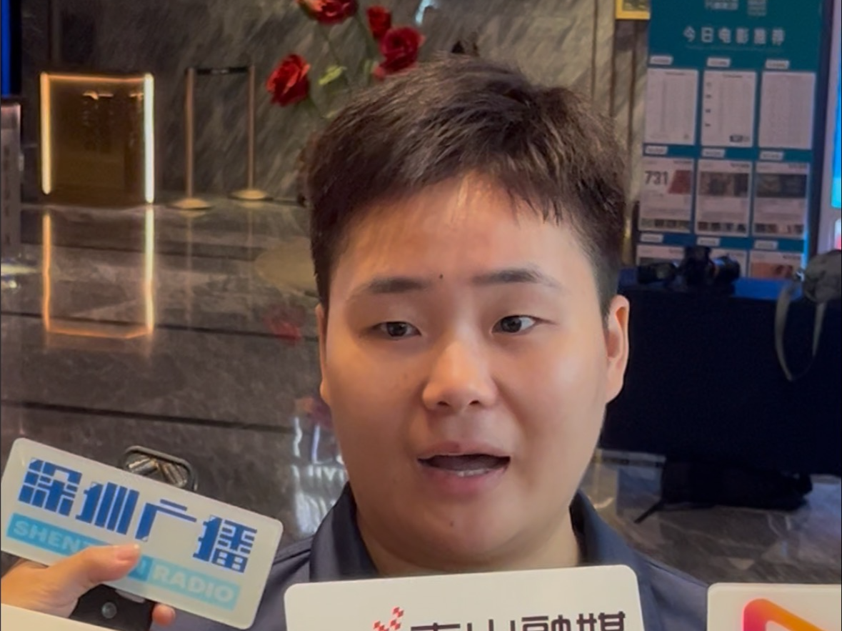 深圳人看阅兵｜当东风61导弹首次亮相，在电影院看阅兵的深圳人沸腾了！