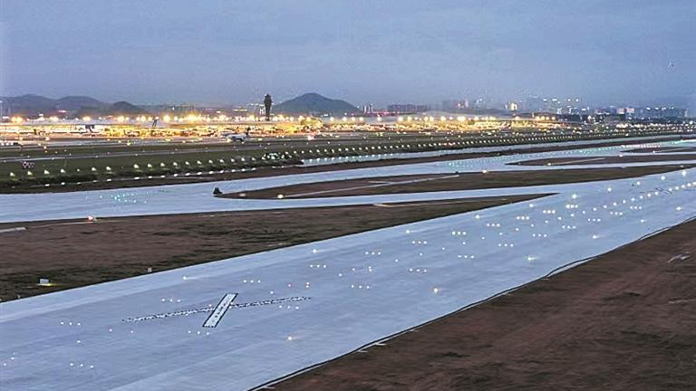 深圳机场三跑道年内正式投用