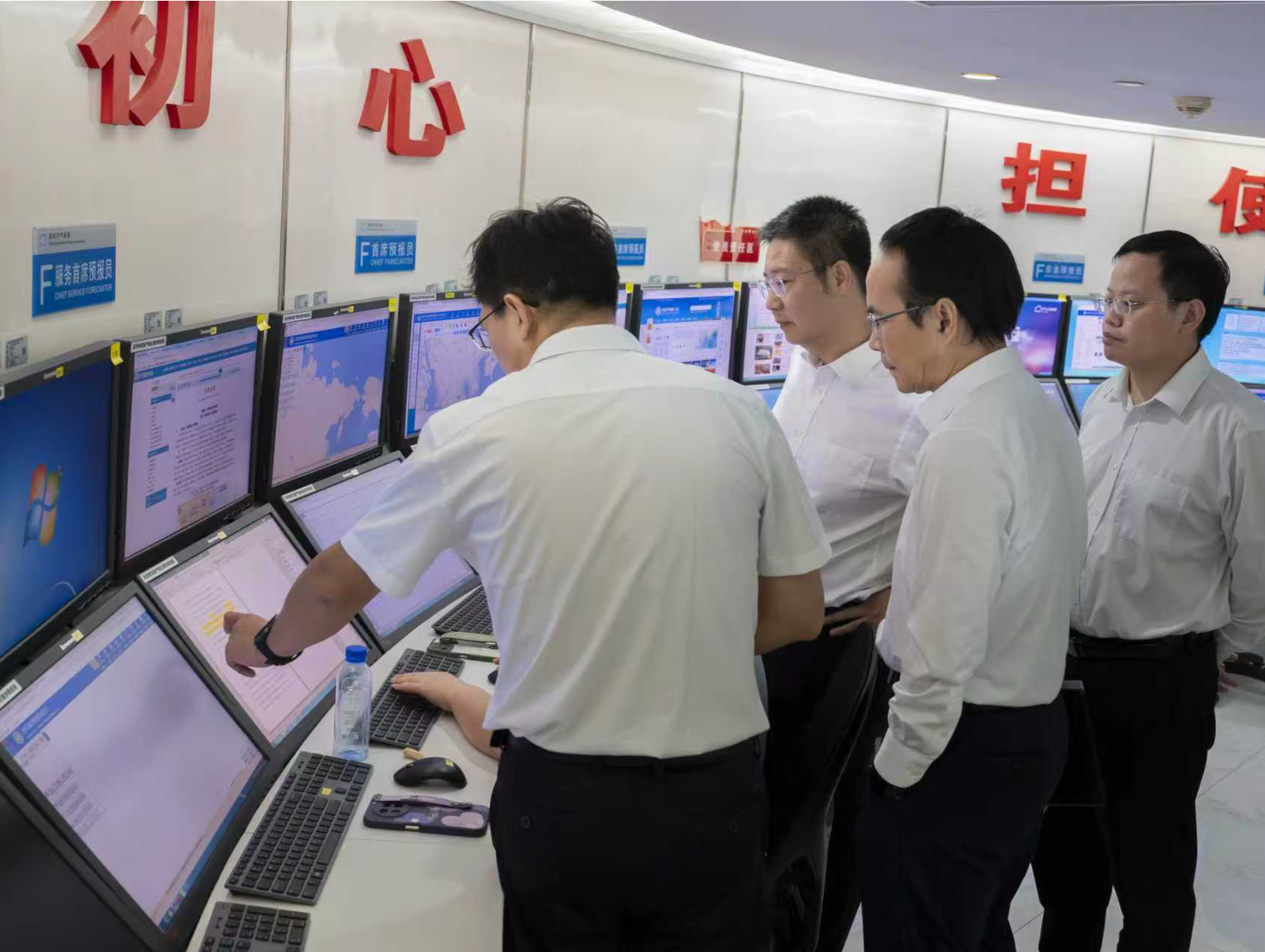气象力量助力筑牢抗击超强台风全民防线——深圳抗击“年度风王”“桦加沙”