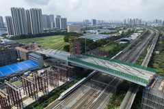 武汉古田一路北段工程跨铁路立交桥成功转体（6）