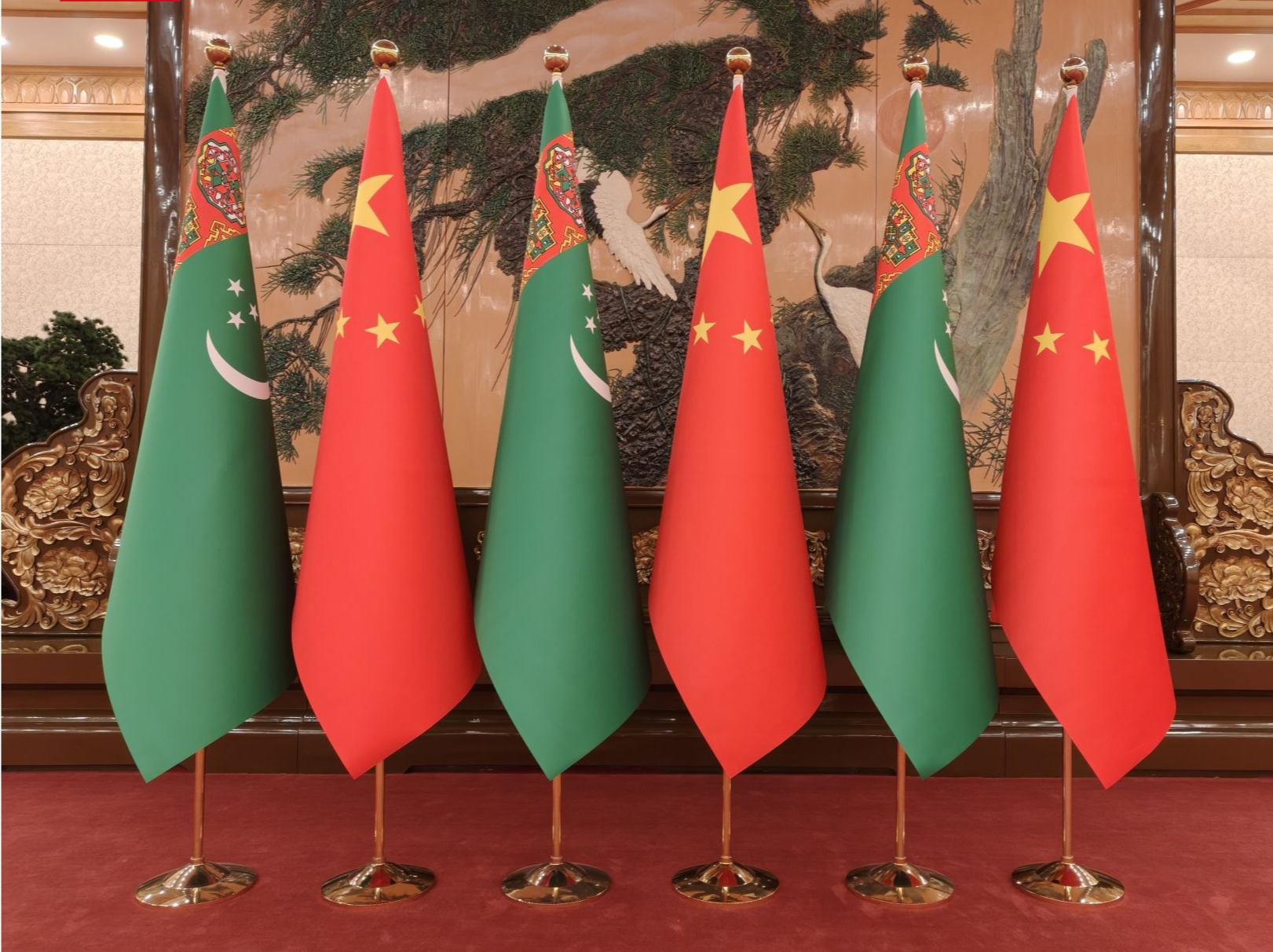 习近平会见土库曼斯坦总统别尔德穆哈梅多夫