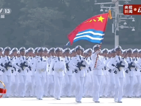 震撼“鹏友圈”！见证“国家级排面”，深圳与天安门广场同频共振