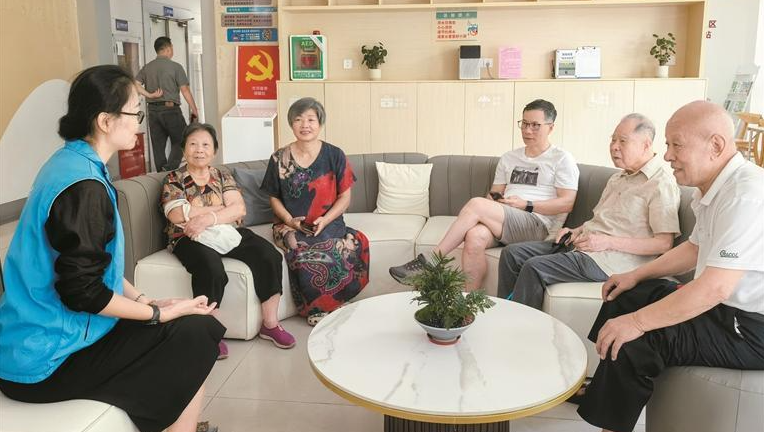 洪浪社区长者共度身心疗愈之旅