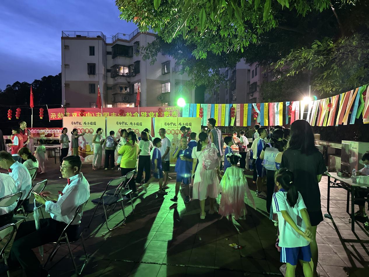中秋团圆联谊活动促进党群情深，传统文化焕发社区新活力