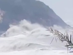 疾风骤雨！看台风“桦加沙”登陆阳江海陵岛