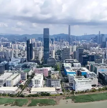 深港研设“双聘教授” 共育复合型人才