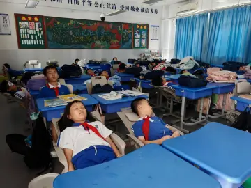 为了让孩子们午休“躺平”，深圳是认真的！