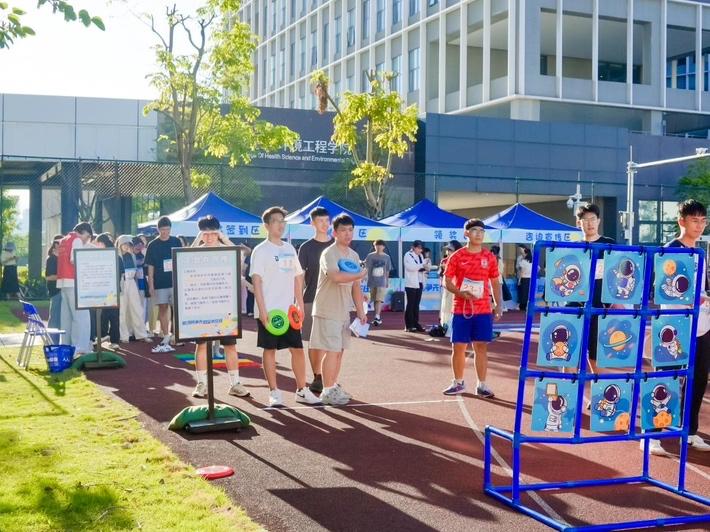 这波操作，赞！来看看深技大学子怎么“玩会”应急
