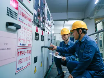 供电局4000余人应急队伍准备就绪