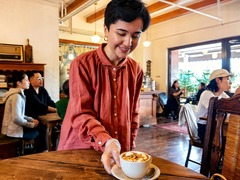 新疆新青年｜寻找塞外“疆”南咖啡师