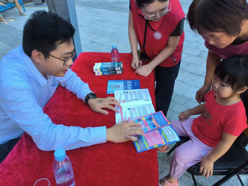 工行深圳市分行2025年度反假货币宣传月活动全面开展