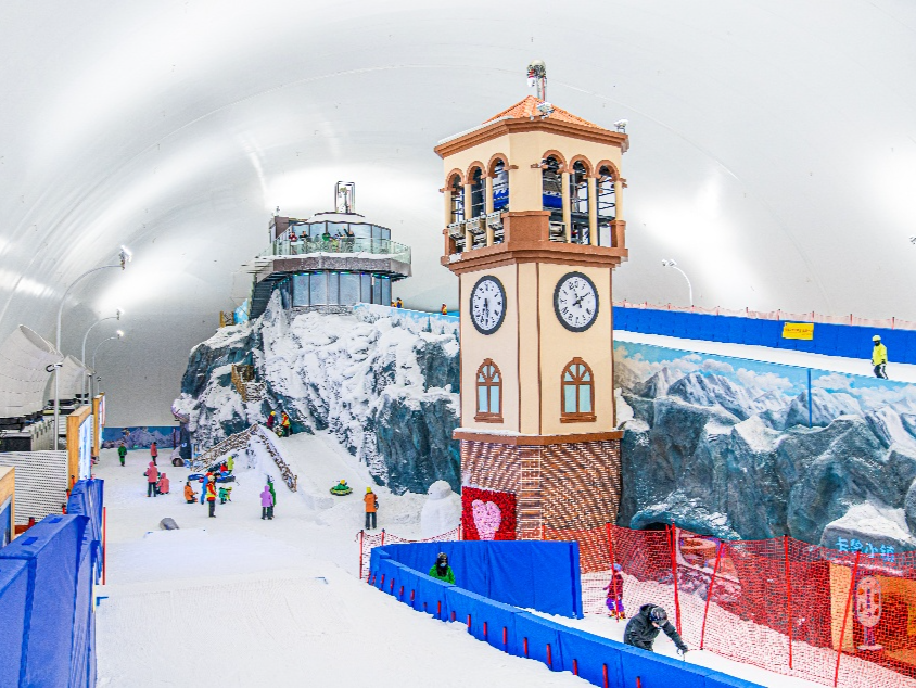 “冰雪进校园”筑梦启航！龙华区冰雪运动协会正式揭牌