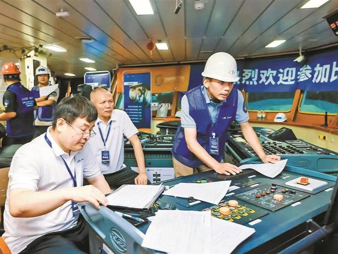 一争高下！深圳105名“船老大”陆上比武
