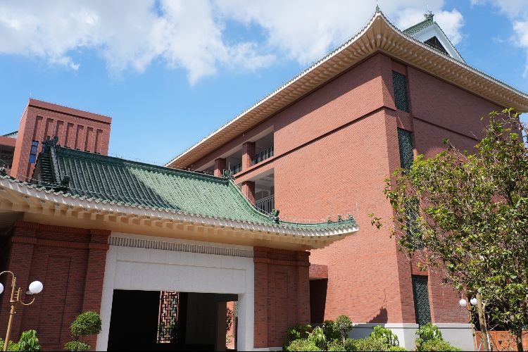 中山纪念中学新建综合楼长啥样？多张靓照先睹为快