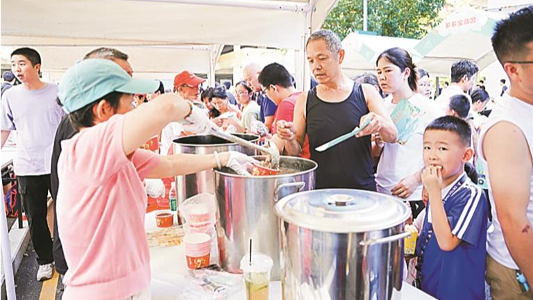 社区能人亮出“拿手绝活”！荔湖社区邻里节活动热闹启幕