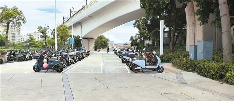 福永街道多措并举缓解机场片区非机动车乱停放难题