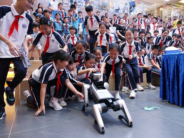 城市科学嘉年华 | 2025年全国科普月东莞主场活动莞城分场举行