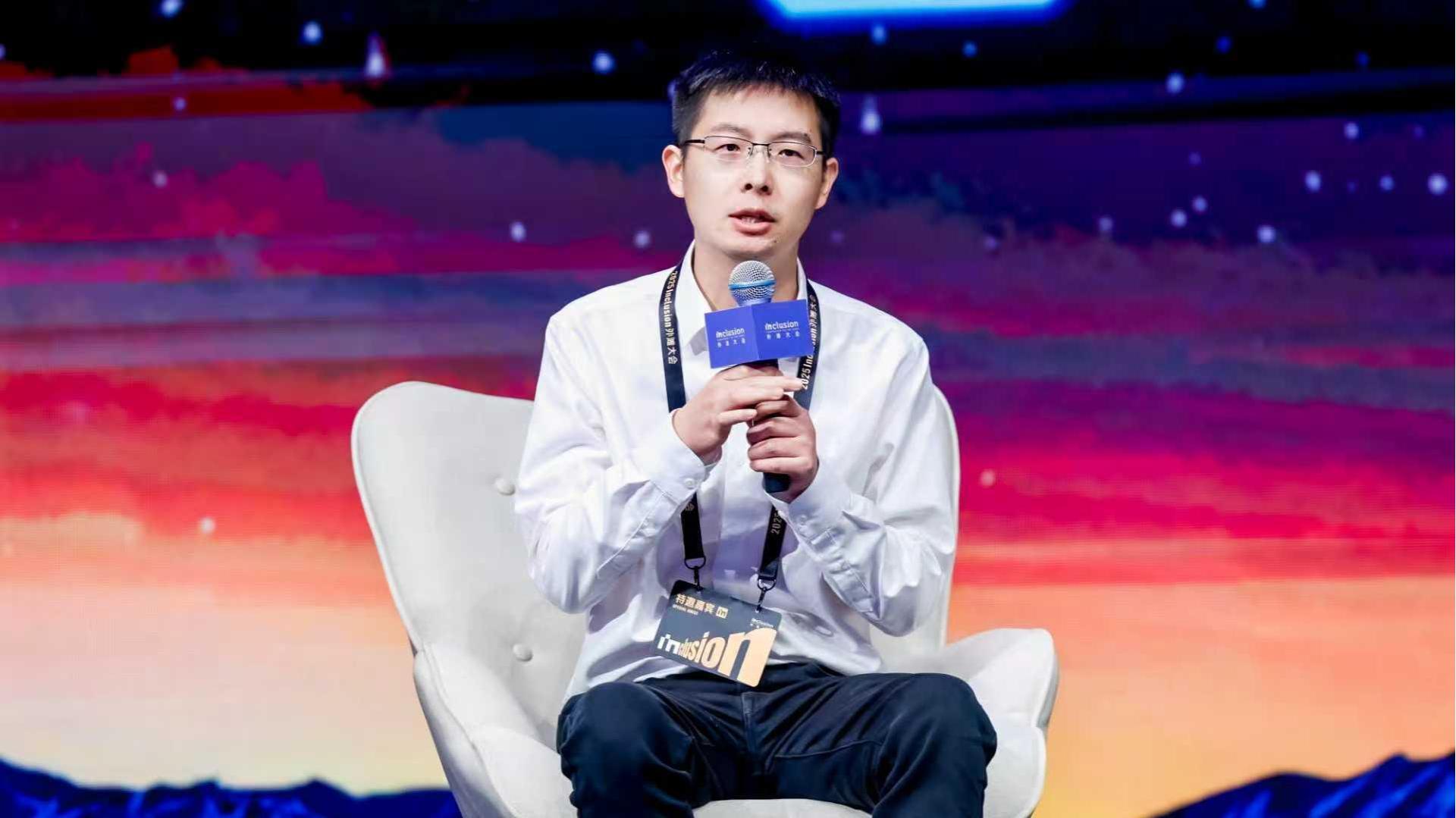 宇树科技官宣IPO后，王兴兴首发声：我最后悔的是以前没有学AI