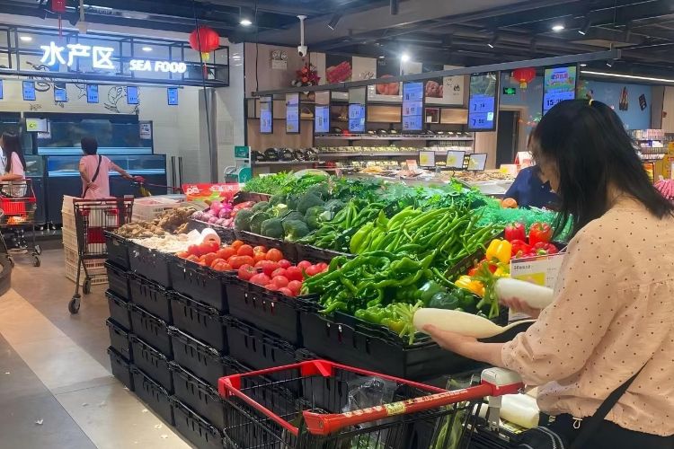 台风逼近，中山生活必需品量足价稳