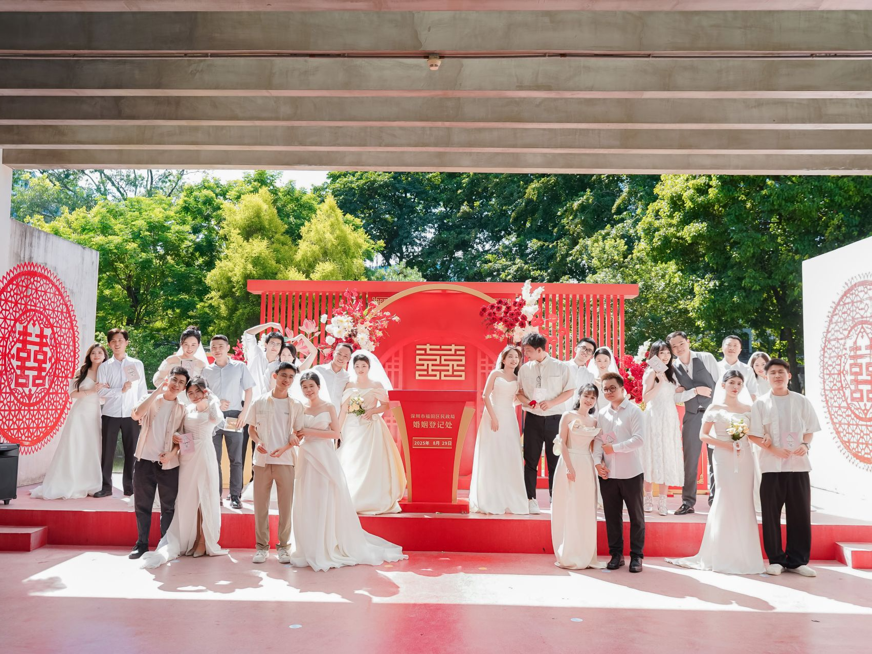 为爱加班！深圳市国庆当天婚姻登记不打烊