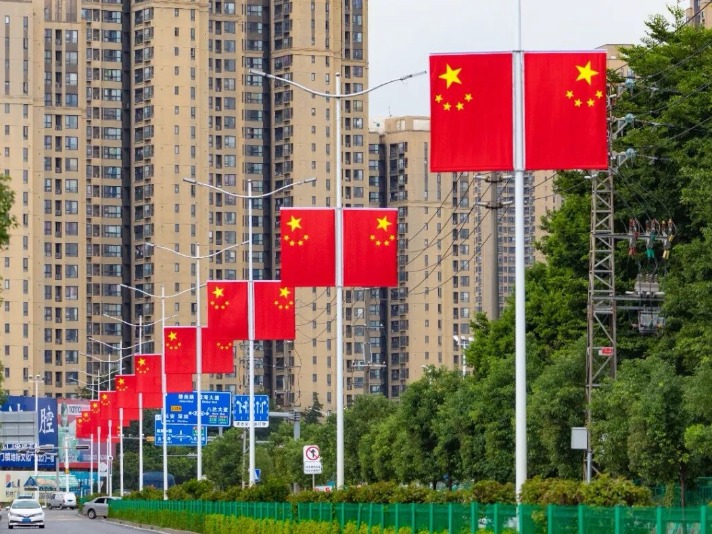 刷屏了！虎门满城“中国红”！