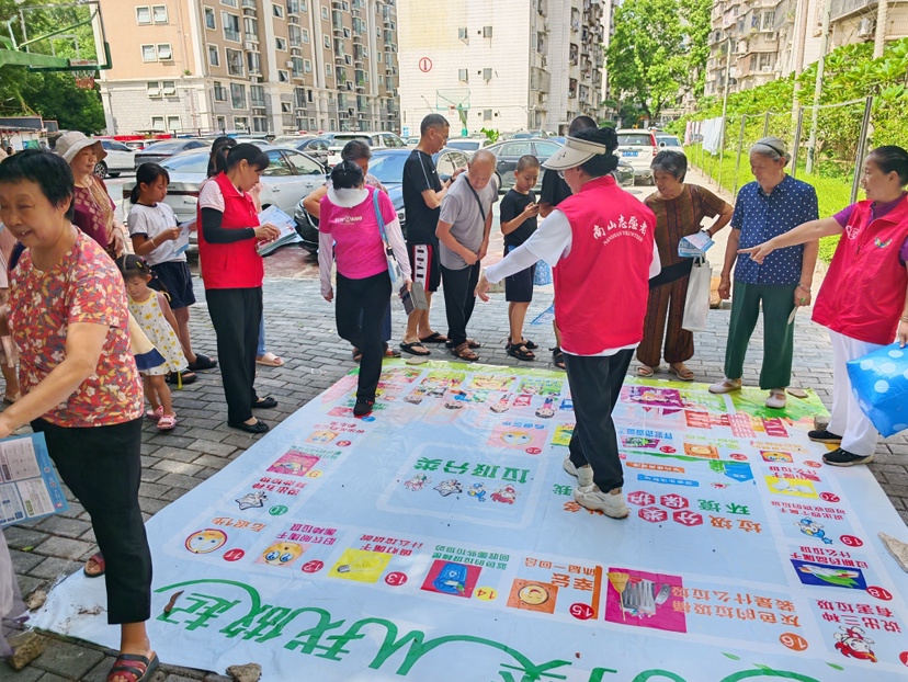 从“邻”距离到“零”距离 西丽街道丽湖社区开展温馨家园营造行动