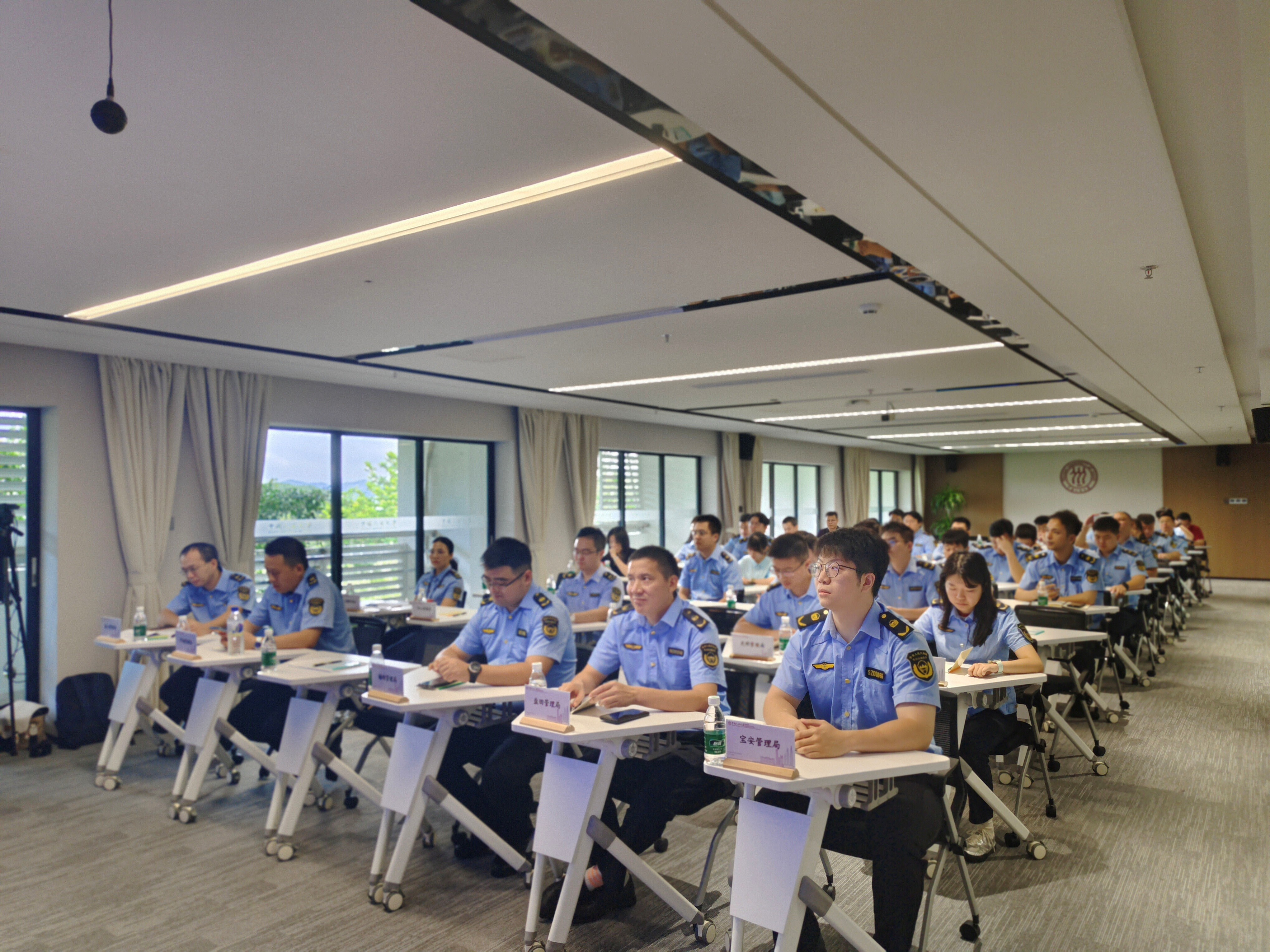 深化VR实战练兵 锻造精准执法尖兵 深圳市生态环境局组织开展VR实景模拟考练