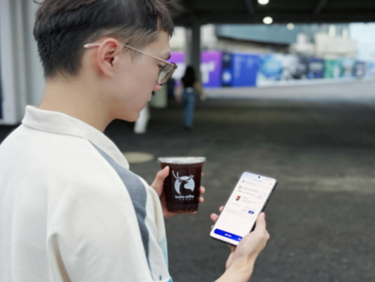 支付宝推出首个“AI付”服务，在智能体内说话完成下单支付