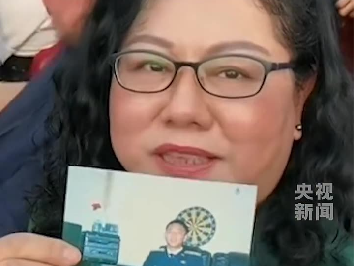 “王伟，我今天带你参加九三阅兵！”