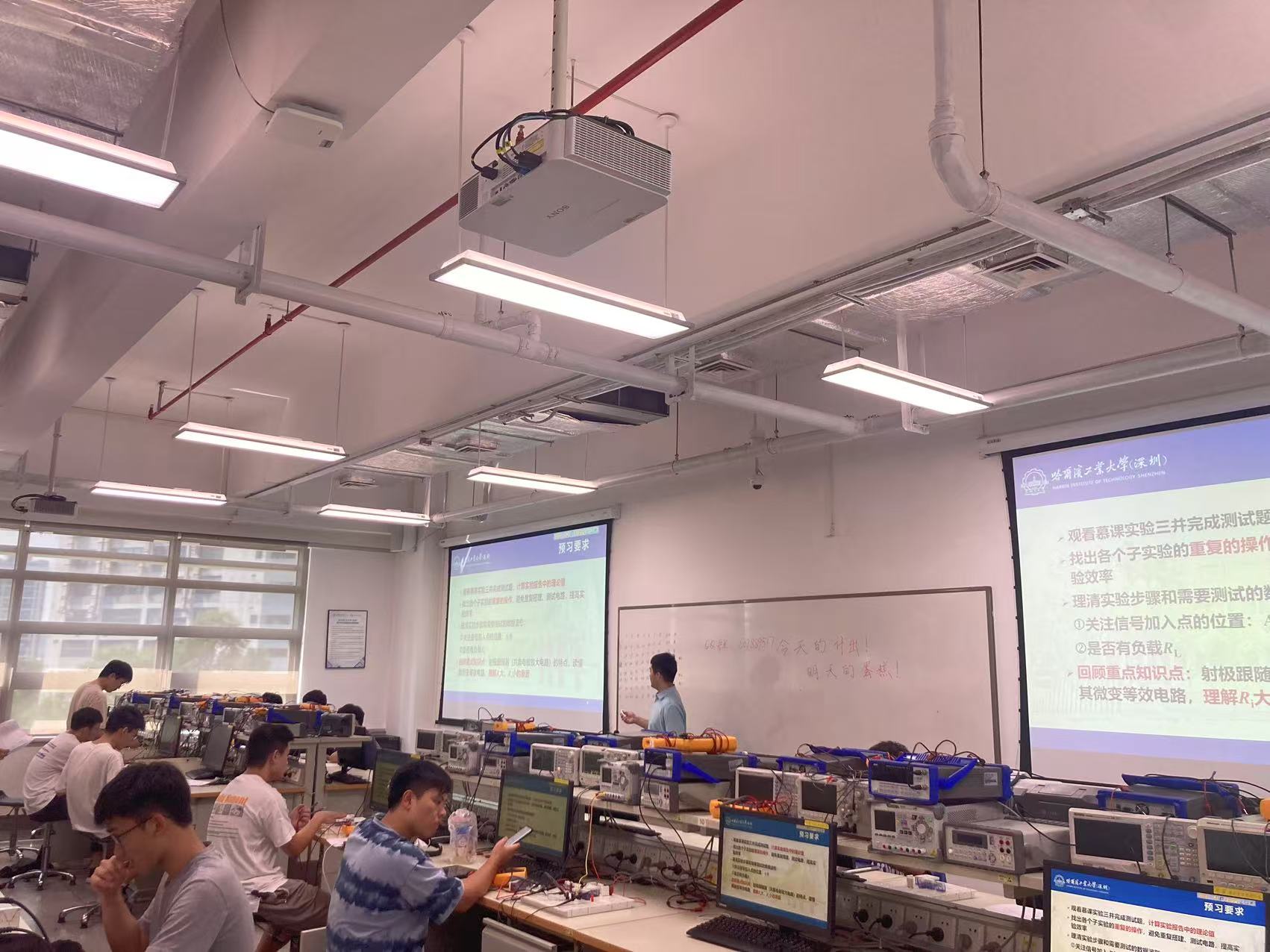 哈工大（深圳）信息学院：以“规格功夫”育湾区科创英才
