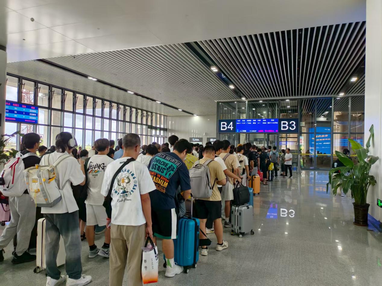 汕汕高铁2025年暑运圆满收官：运送旅客超百万人次