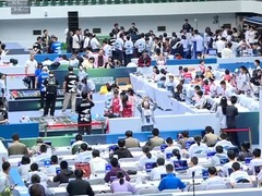 世界机器人大赛开赛 1600余支赛队竞逐机器人“奥林匹克”