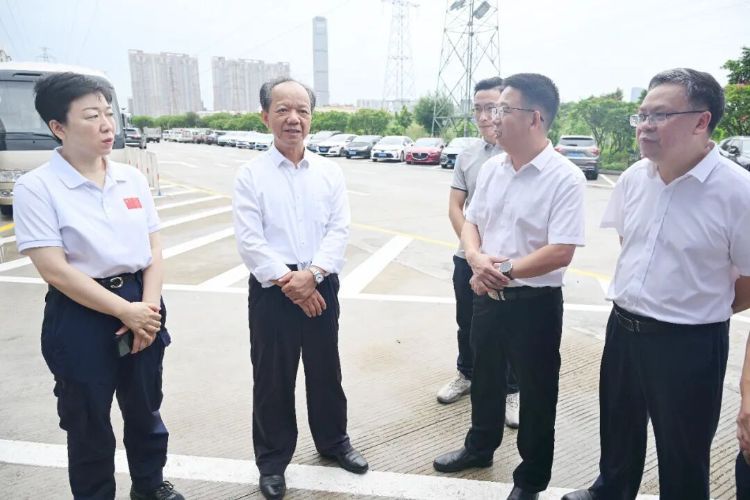 郭文海到古镇镇督导检查基孔肯雅热疫情防控工作和爱国卫生运动开展情况