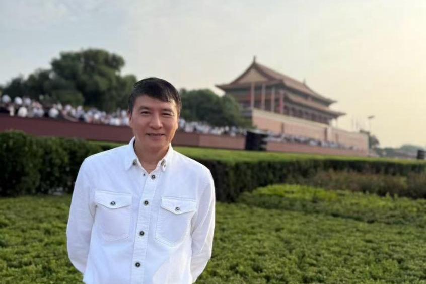 香港中文大学（深圳）三位教授现场观礼九三阅兵，他们这样说……