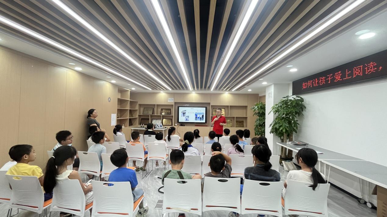 写作不再“卡壳”！这场作文讲座让同学们直呼“干货满满”