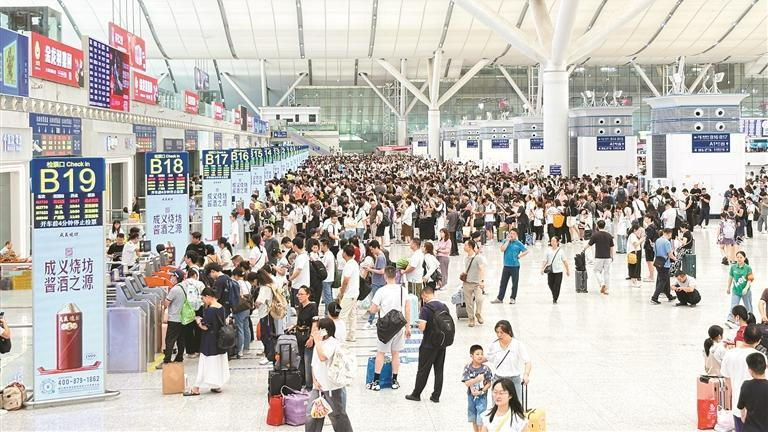 暑运大数据见证深港“双向奔赴”