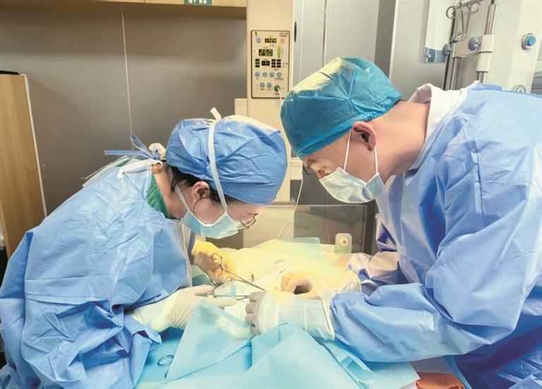 在雪域高原上守护生命!深圳市宝安区妇幼保健院何胜男医生援藏小记