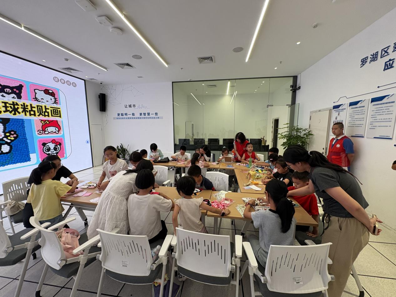 水贝社区开展青少年减压DIY活动