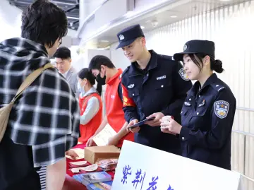 最强台风“桦加沙”来袭 西九龙边检站多举措保障口岸安全