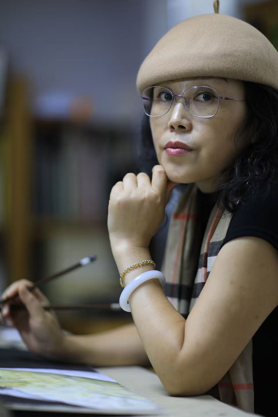专访｜艺术家贺勤：以女性的坚韧，为工笔画人物注入活力